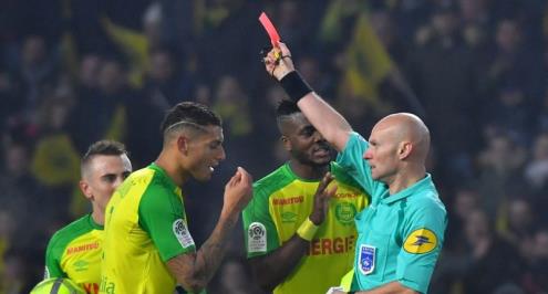 إيقاف حكم "العرقلة" لمدة 3 شهور 